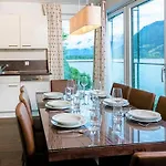 Alpin & - Pinzgau Holidays Апартаменти Целль-ам-Зеє