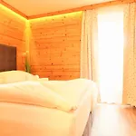 Alpin & - Pinzgau Holidays Целль-ам-Зеє