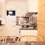 Alpin & - Pinzgau Holidays Апартаменти *