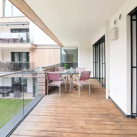 Alpin & - Pinzgau Holidays * 滨湖采尔