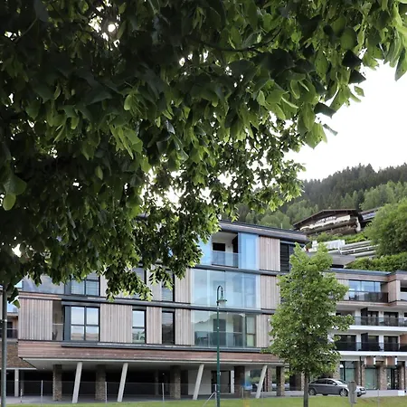 Alpin&see - Pinzgau Holidays Apartment *